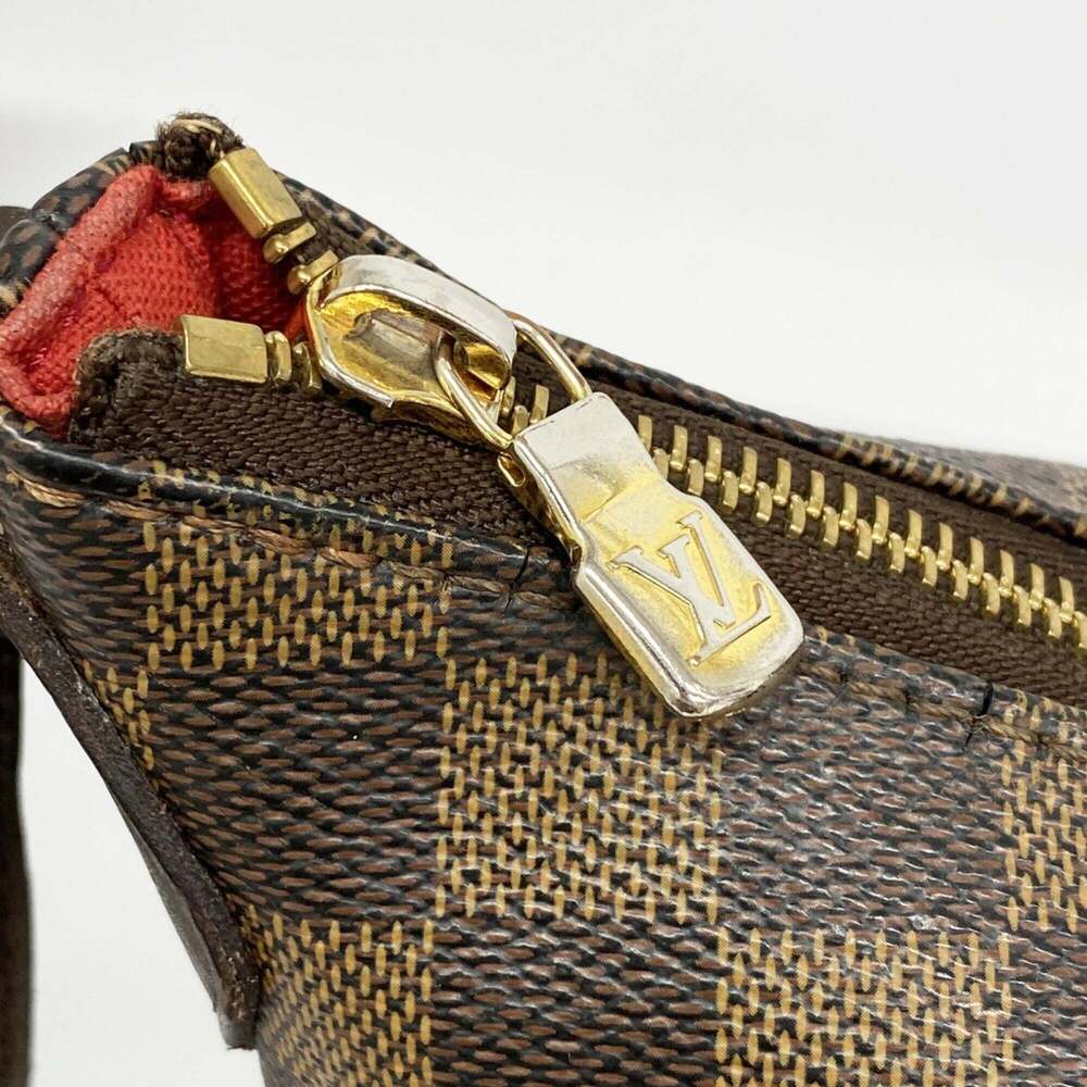 LOUIS VUITTON Brown Damier Shoulder Bag - Picture 12 of 14